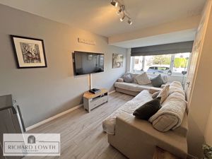 Lounge- click for photo gallery